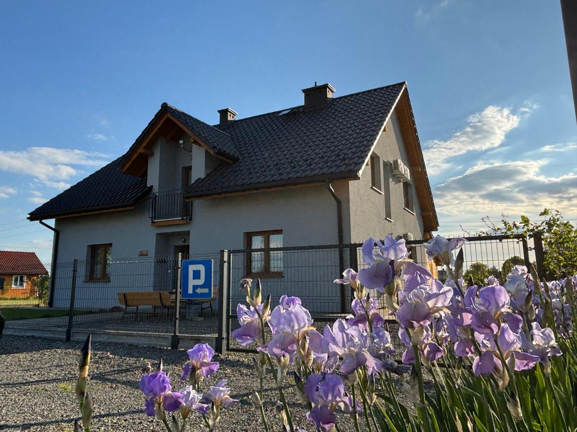 Agroturystyka Kameralna93 Ochaby Esterno foto